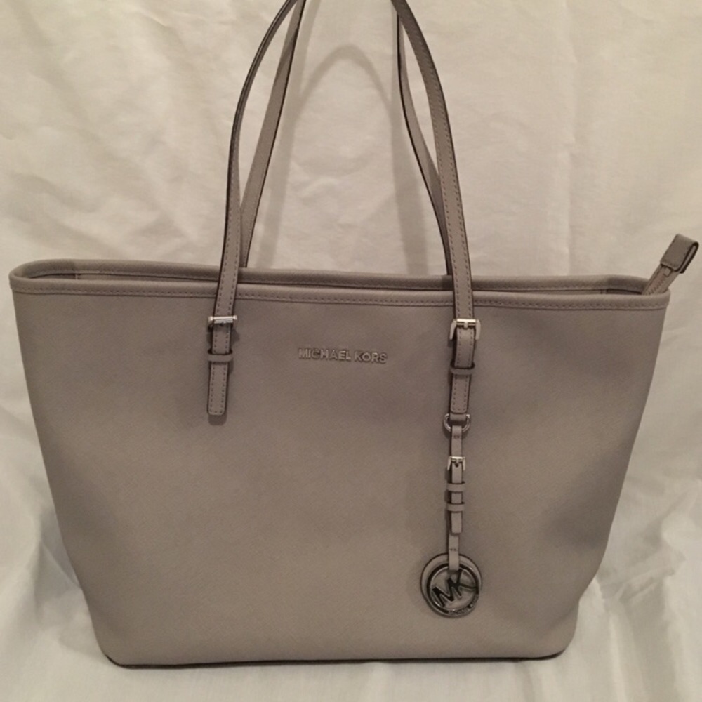 Michael Kors Jet Set Tote Purse